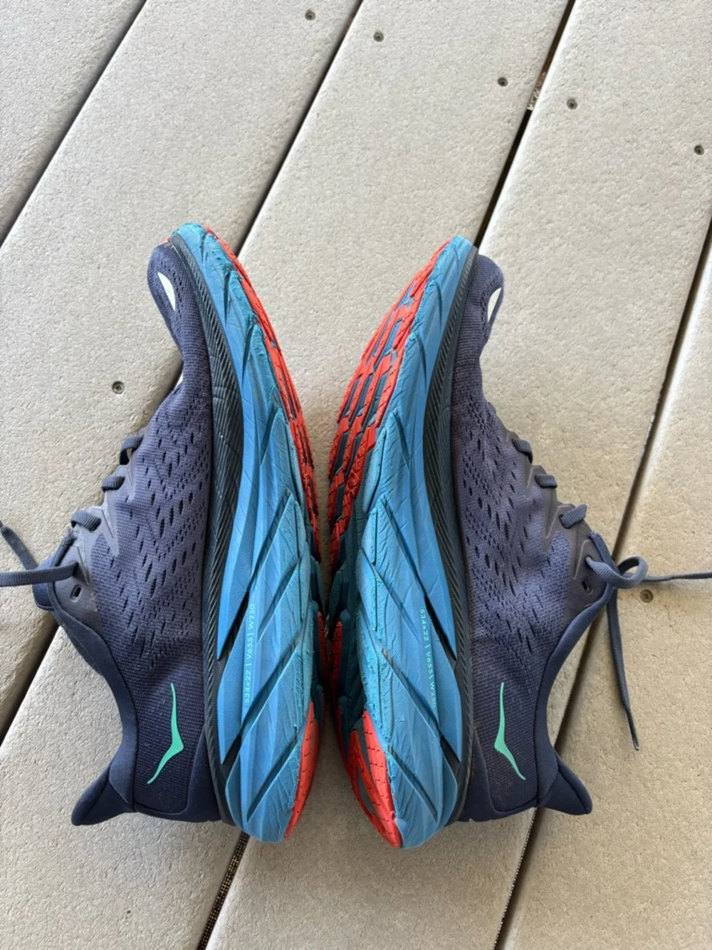 Hoka Clifton 8 Running Shoes in Navy with Teal Logo - Picture 5 of 10